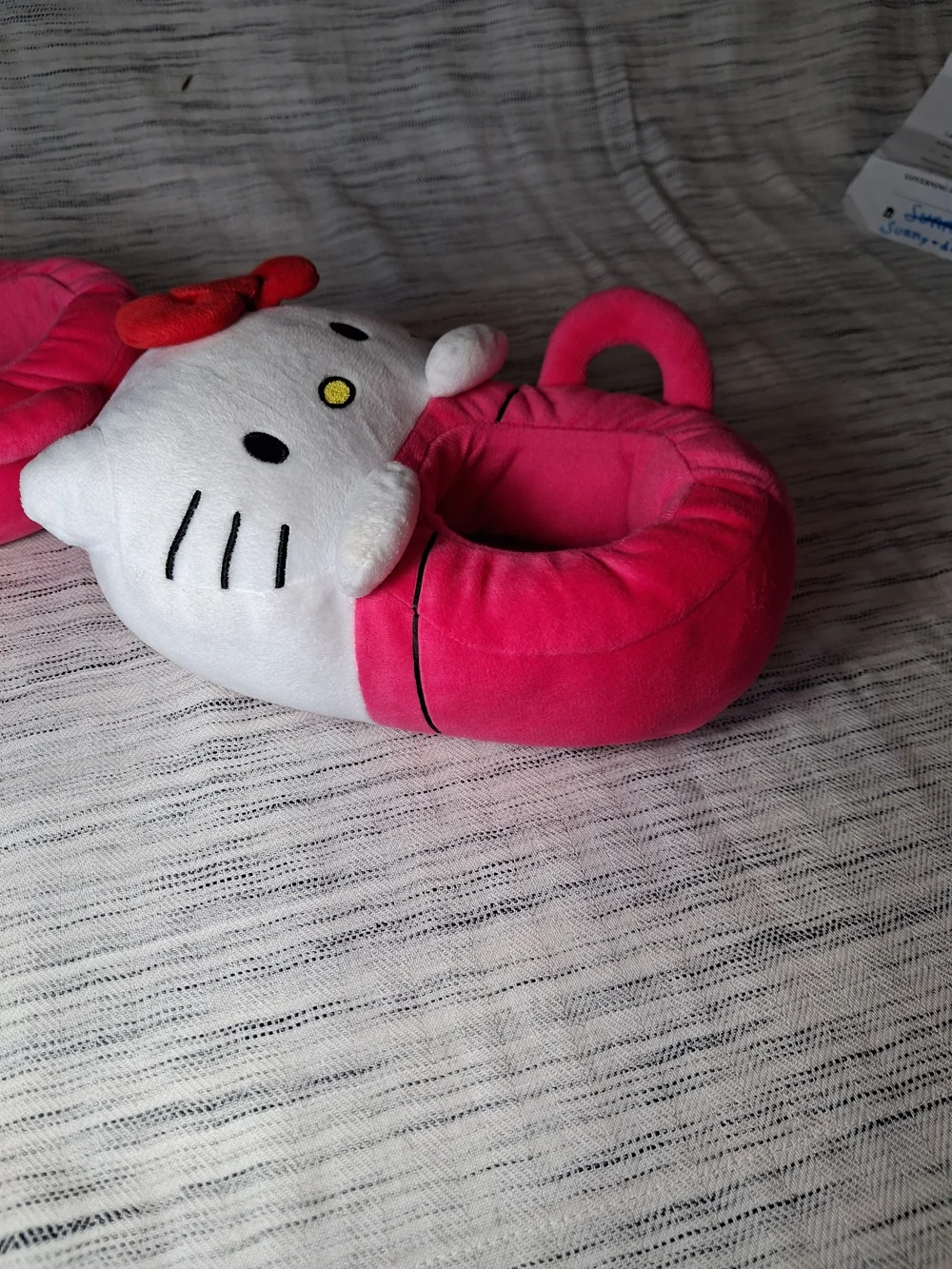 Pink Plush Heĺlo Kitty  Kids Slippers Size 5